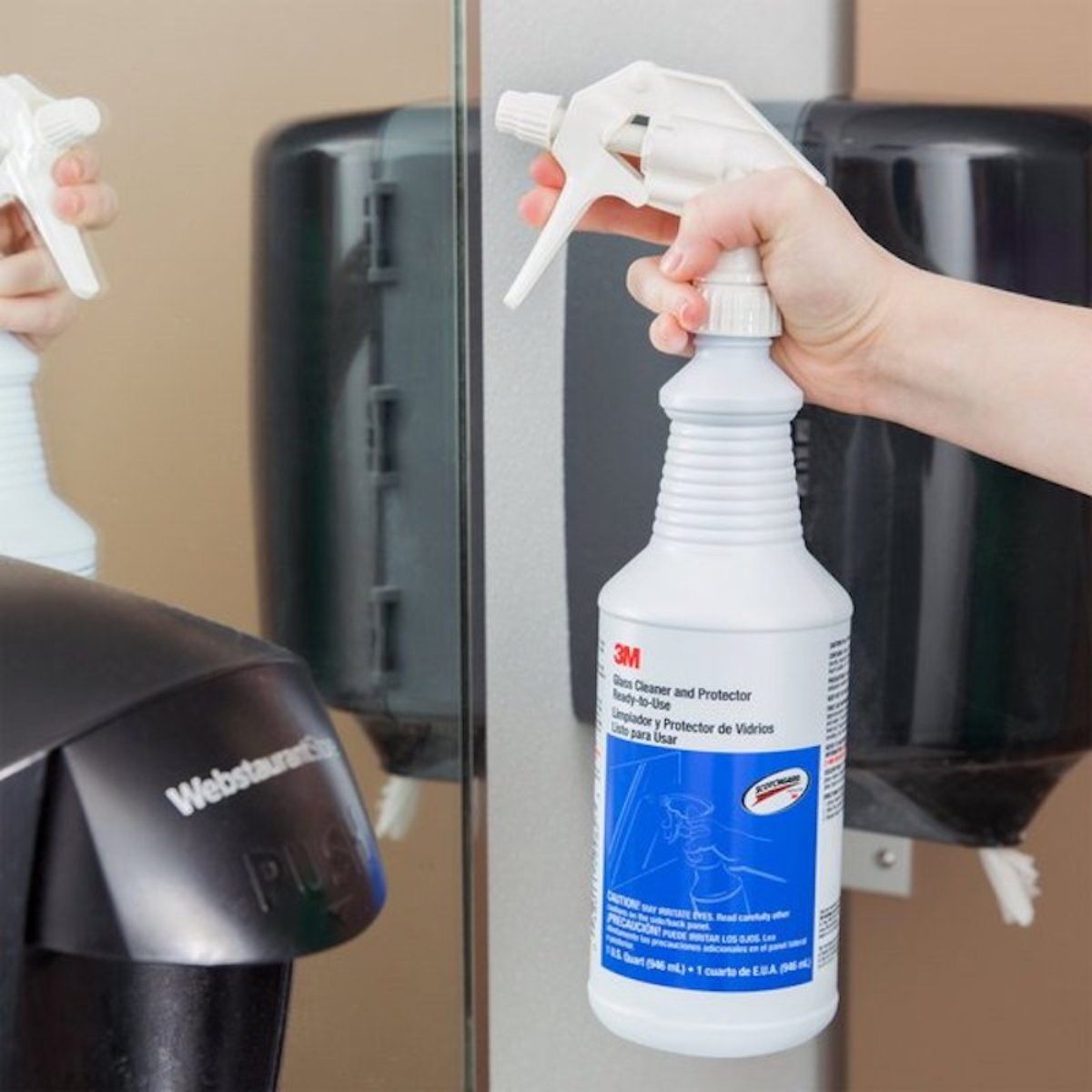 3M SCOTCHGARD GLASS CLEANER & PROTECTOR 1 QUART (946ML) Secondary image