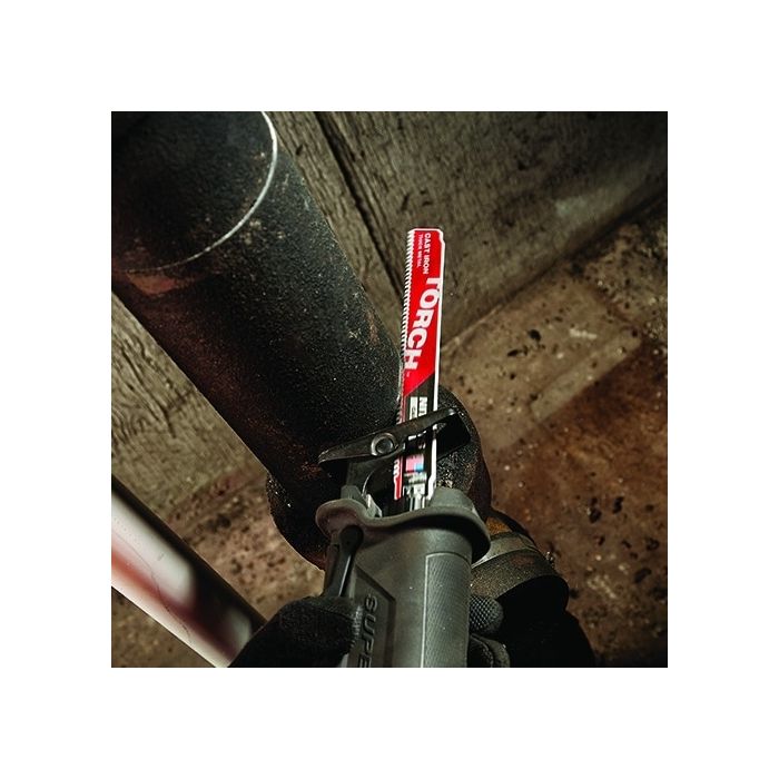 MILWAUKEE 48-00-5262 , 9" (230mm) 7TPI TORCH with Nitrus Carbide Sawzall Blade for Thick Metal