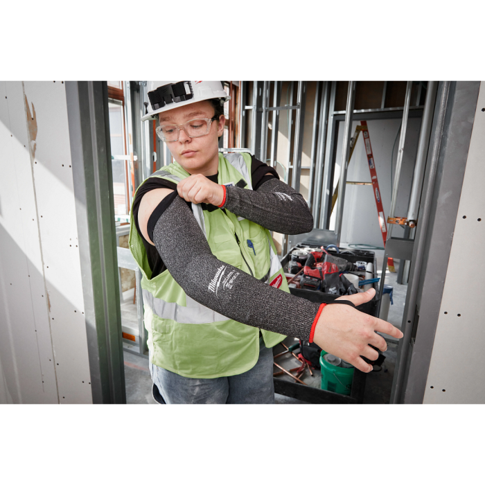 MILWAUKEE 48-73-9051 18" Cut Level 5 Protective Sleeves