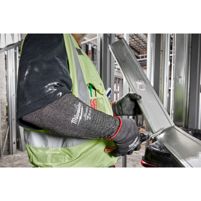MILWAUKEE 48-73-9051 18" Cut Level 5 Protective Sleeves