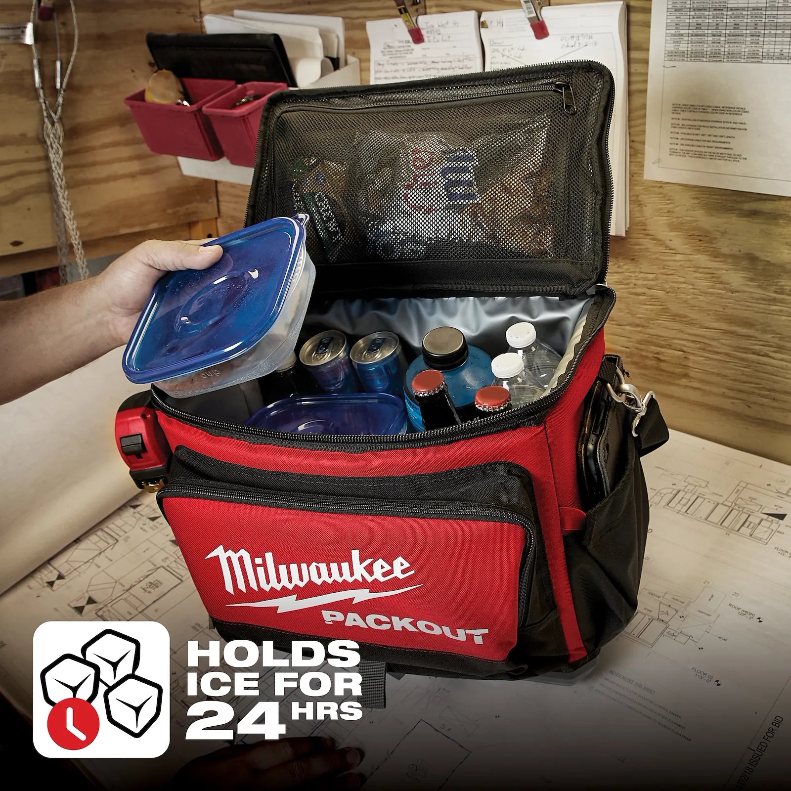 MILWAUKEE 48-22-8302 , PACKOUT™ Cooler