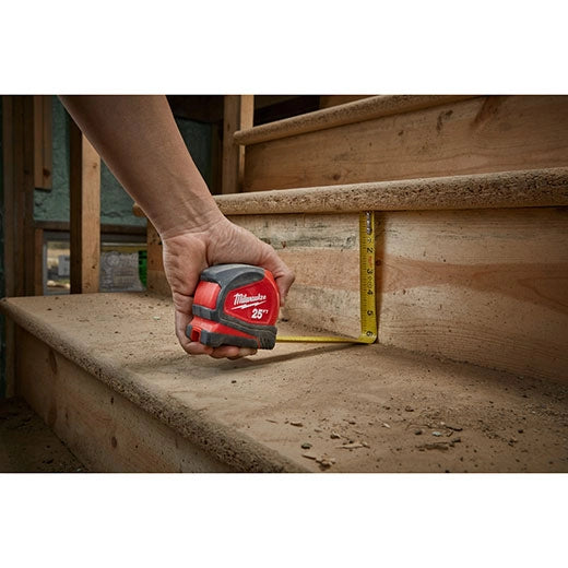 MILWAUKEE 48-22-6617 , 5m/16ft Metric Tape Measure