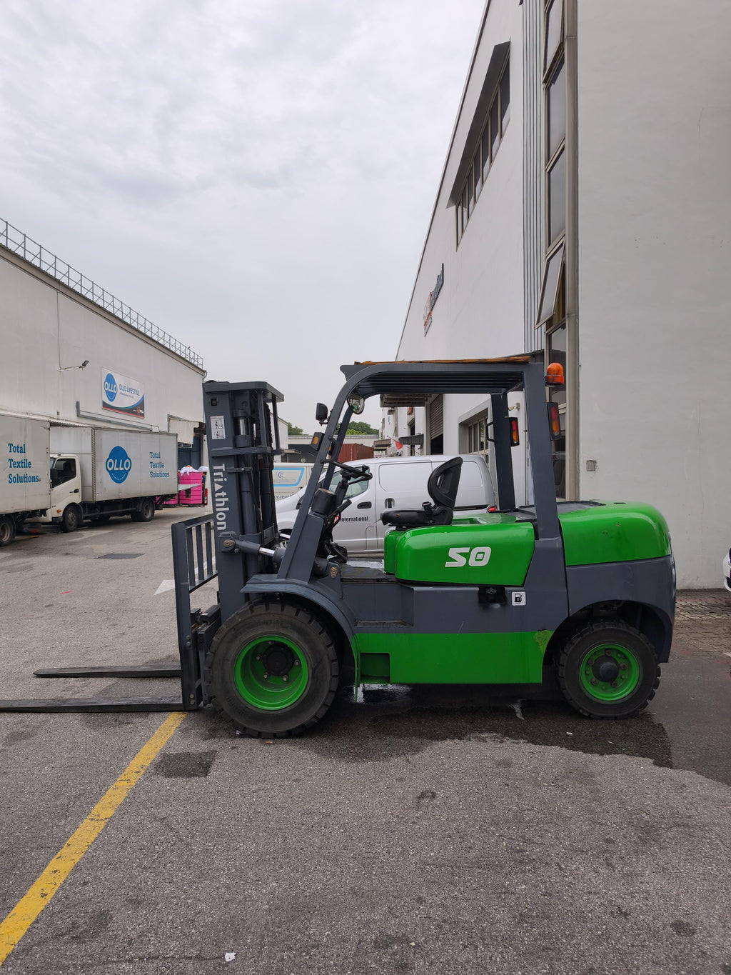 AIKO / TRIATHLON 5 TON DIESEL FORKLIFT | MODEL : CPCD5.0T/4.5M
