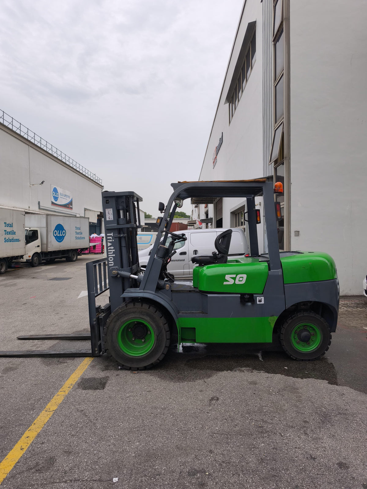 AIKO / TRIATHLON 5 TON DIESEL FORKLIFT | MODEL : CPCD5.0T/4.5M