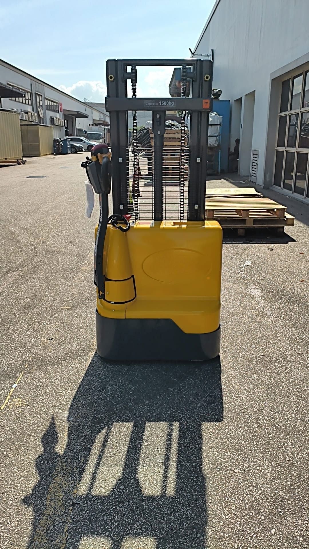 AIKO 2.5M FULL ELECTRICAL SELF-PROPELLED 1.5 TON STACKER FOR OPEN PALLET | MODEL : PT-AIKO1525E-2.5