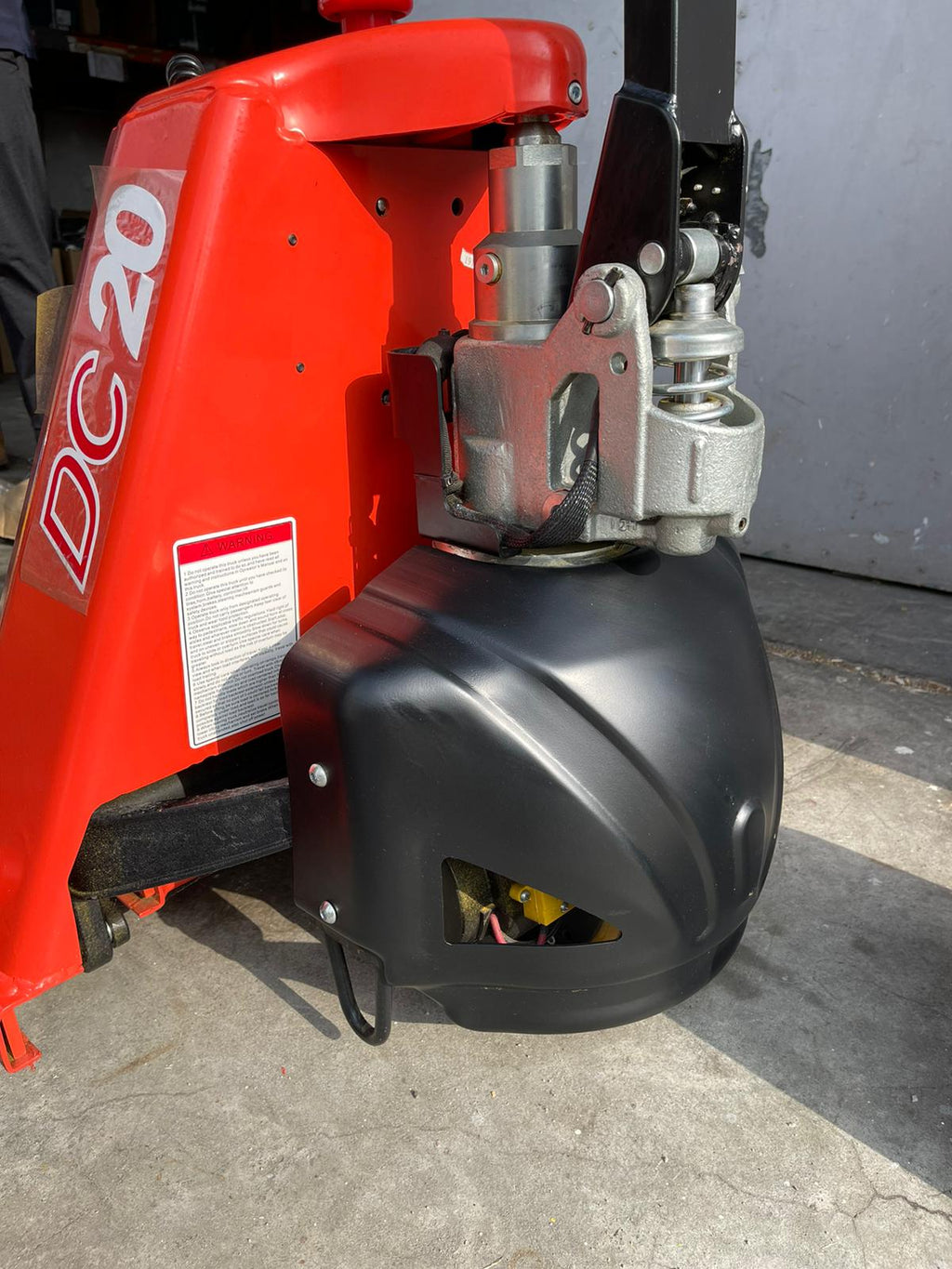 AIKO BATTERY PALLET TRUCK 2 T WIDE SEMI-ELECTRIC RED | MODEL : PT-BCD20J-B