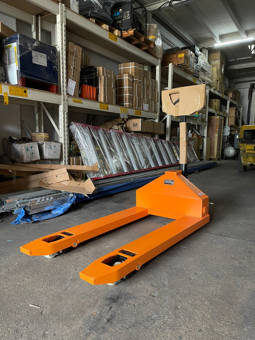 AIKO PALLET TRUCK 5T 660*1220 DOUBLE NYLON (FORK 85-200MM WHEEL 80*70MM) #WDF | MODEL: PT-CBY5N
