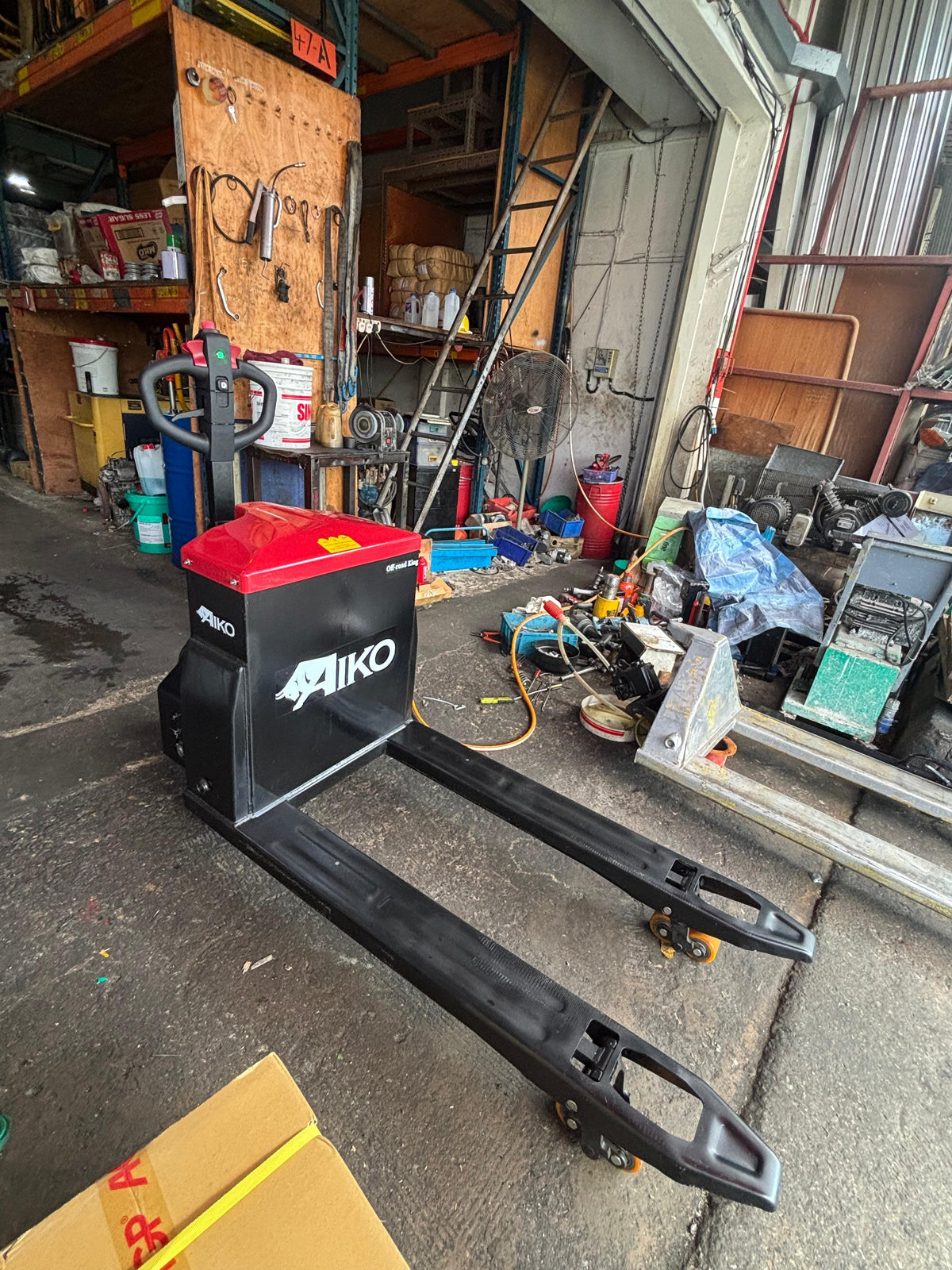 AIKO FULLY ELECTRIC COLD ROOM PALLET TRUCK 3T 685*1220MM | MODEL: PT-HB-TYA30CS