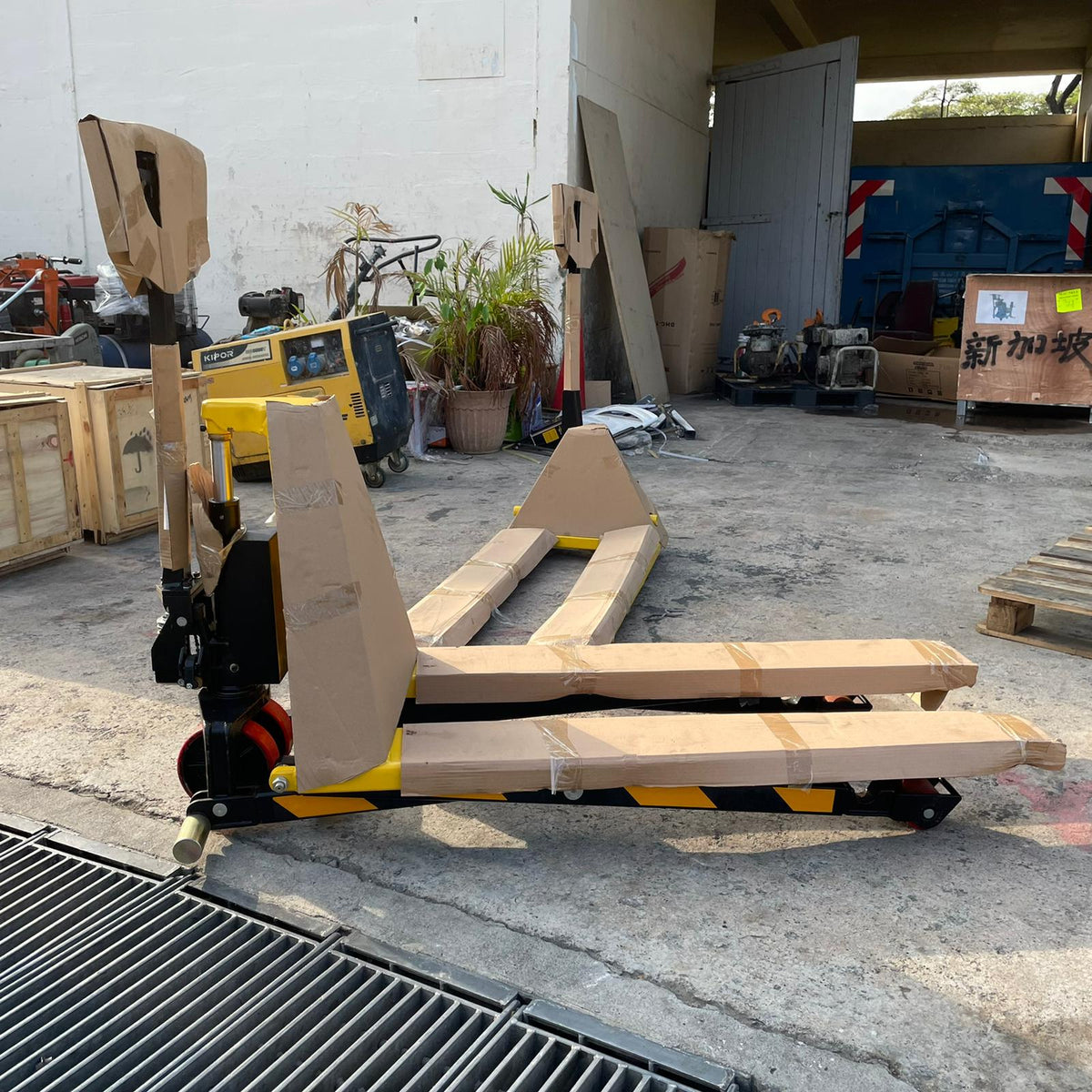 AIKO 1.5 TON HIGH LIFT SCISSOR PALLET TRUCK | MODEL : PT-HPT5415M