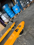 AIKO PALLET TRUCK 3T 685*1220*85MM DOUBLE NYLON #BF | MODEL: PT-N3N-685-2