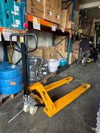 AIKO PALLET TRUCK 3T 685*1220*85MM SINGLE NYLON #BF | MODEL: PT-N3N-685