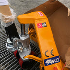 AIKO 3TON 540M X1800MM PALLET TRUCK DOUBLE PU WHEEL- LONG | MODEL : PT-W3P-54018-2