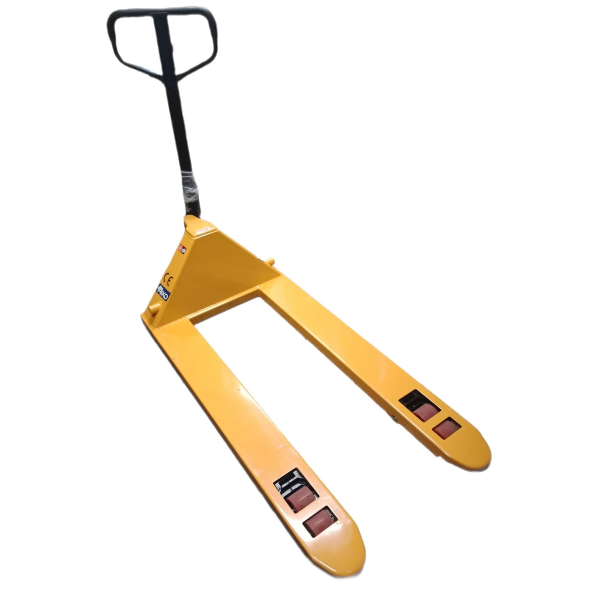 AIKO 3 TON PALLET TRUCK 3T 685*1220*85 DOUBLE PU WHEEL | MODEL : PT-W3P-685-2 Main image