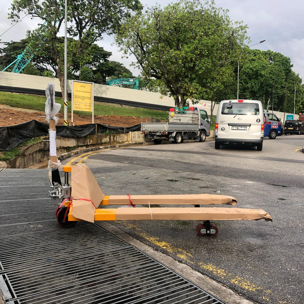 AIKO 3TON 685M X1800MM PALLET TRUCK DOUBLE PU WHEEL- LONG | MODEL : PT-W3P-68518-2
