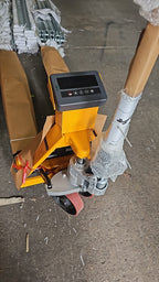 AIKO PALLET TRUCK 2TON 550*1150MM WITH WEIGHING SCALE DOUBLE PU WHEEL W/O PRINTER #WRZ-ES | MODEL: PT-WCW2-550
