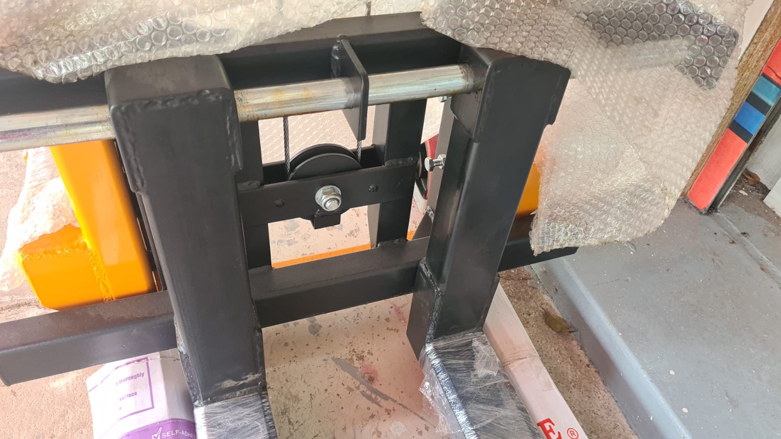 AIKO 0.5 TON 1.56M WINCH STACKER | MODEL : PT-WS50 Secondary image
