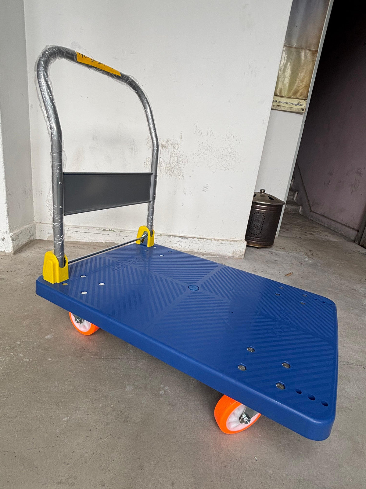 AIKO PVC BLUE TROLLEY 300KG WITH ORANGE WHEEL (2860071) | MODEL : TRL-DL300F-O