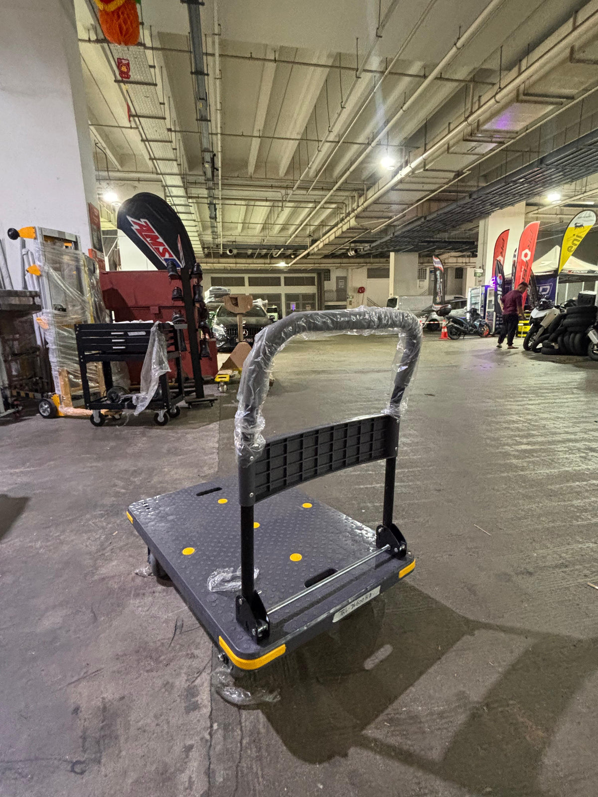 AIKO SUPER HEAVY DUTY PVC TROLLEY 500KG (GREY) #2859980 WITH STEEL SUPPORT | MODEL: TRL-DL600HD