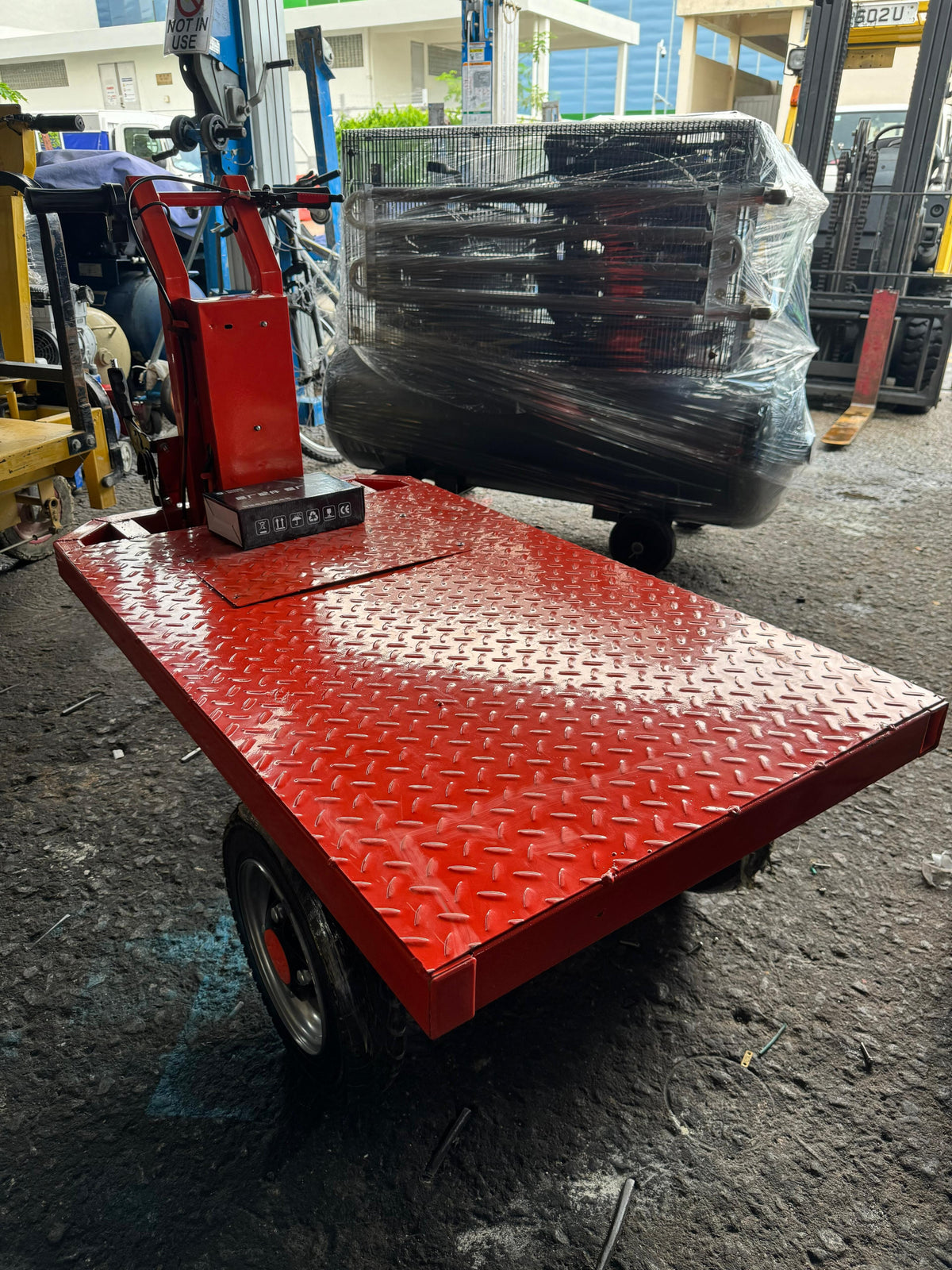 AIKO BATTERY FLAT PLATFORM TROLLEY MINI DUMPER 48V20A | MODEL : TRL-E-DUMPER-F