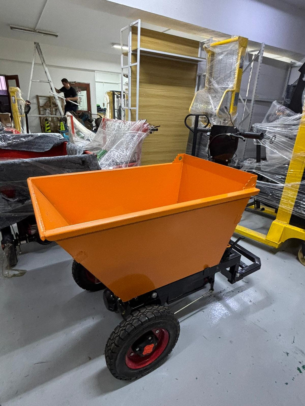AIKO BATTERY STAND-ON MINI DUMPER 500KG (YELLOW) SLANT SHAPE HOPPER | MODEL: TRL-E-DUMPER-ST-SLT