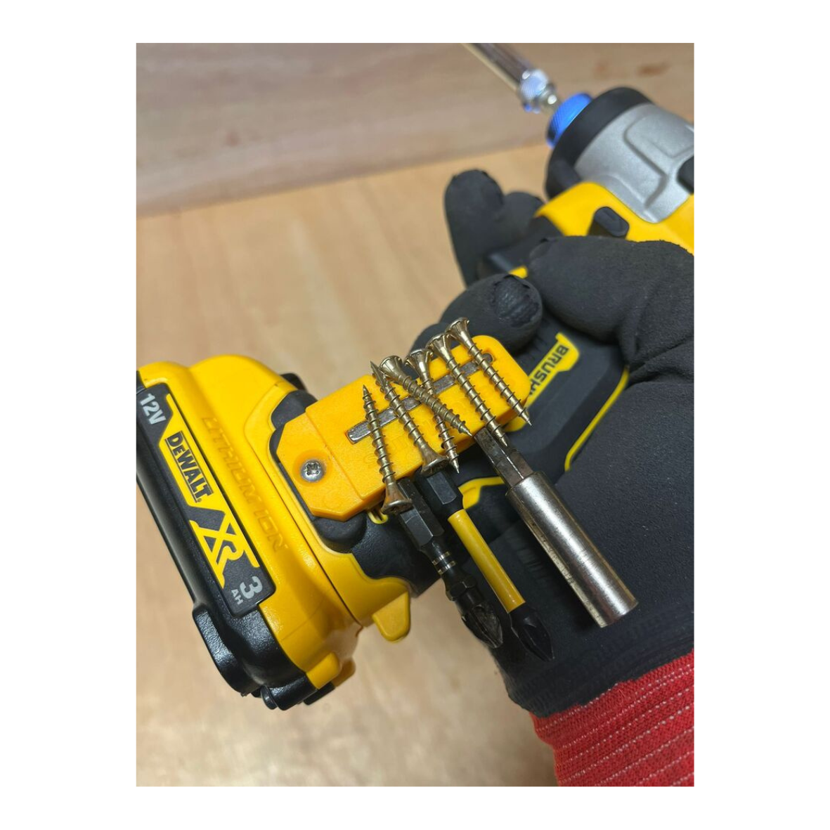StealthMounts 45° & 90° Magnetic Bit Holder for Dewalt XR & Flexvolt Tools [SKU: BH-DW-4590-YLW]