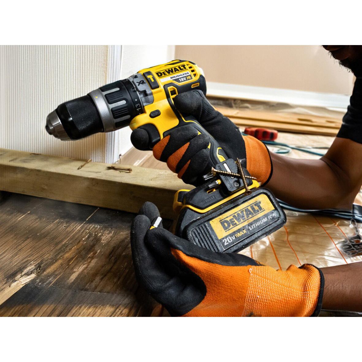 StealthMounts Stubby Magnetic Bit Holder for Dewalt XR & FLEXVOLT Tools [SKU: BH-DW-S-YLW-2] Secondary image