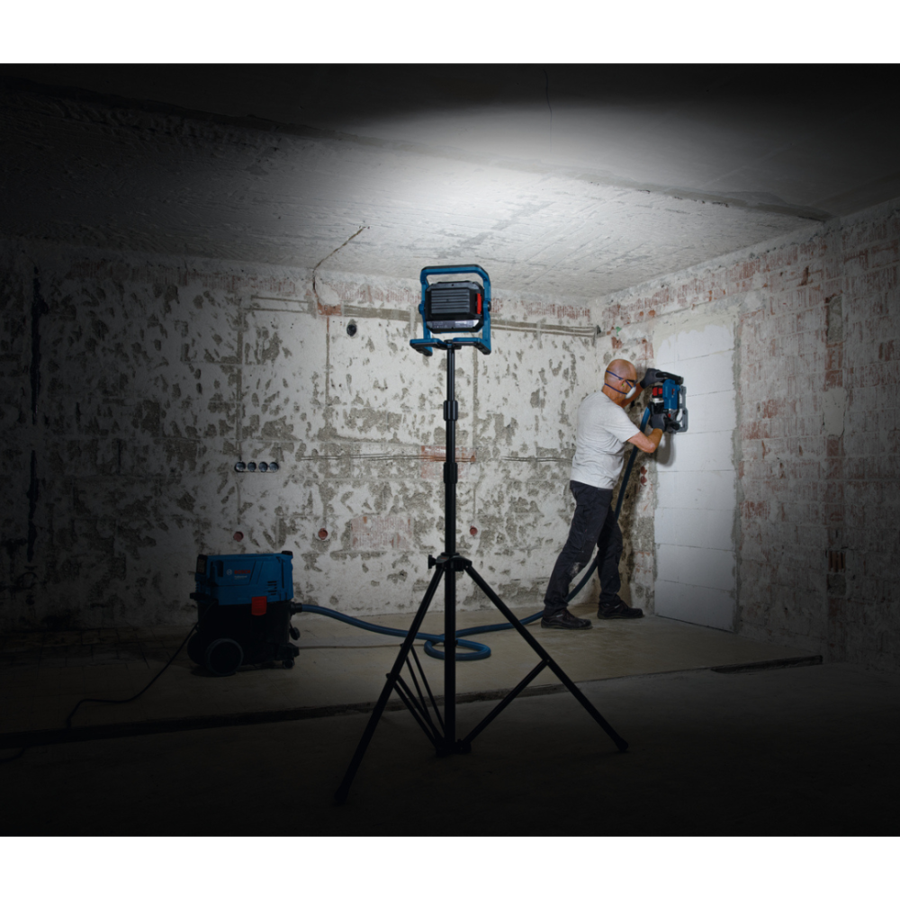BOSCH GLI 18V-5000 PRO CORDLESS WORK LAMP (BARE UNIT)