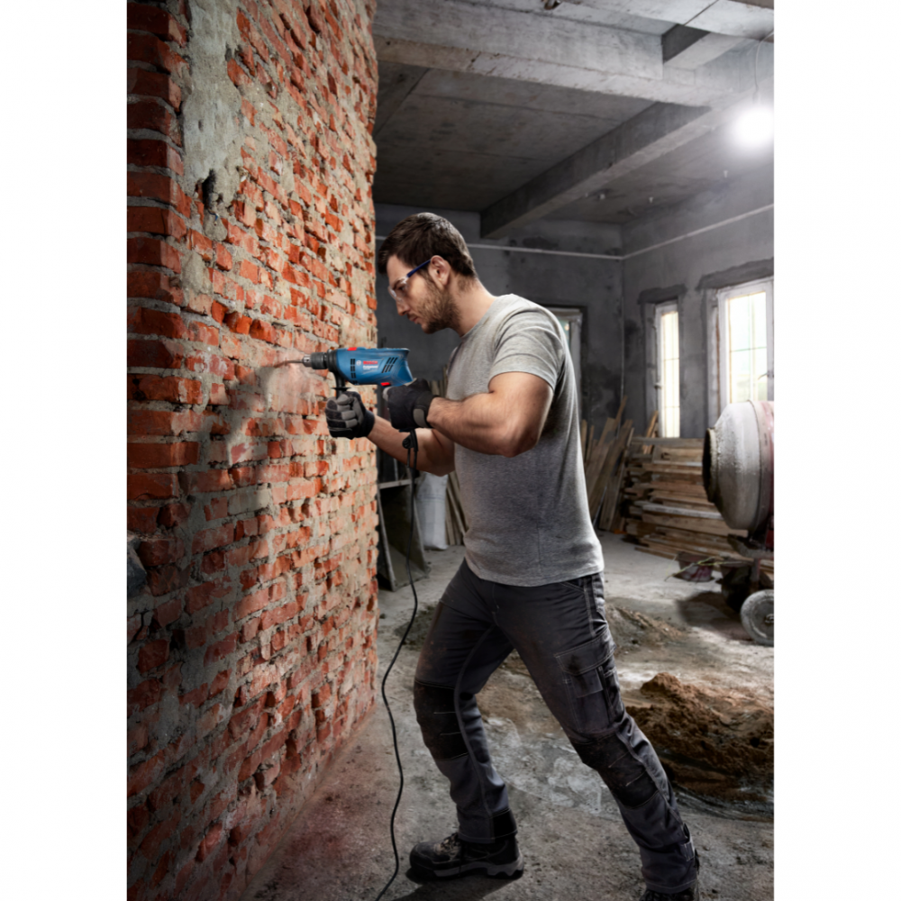 BOSCH GSB 600 PRO IMPACT DRILL SET WITH 100PCS ACCESSORIES (REPLACES GSB 10RE)
