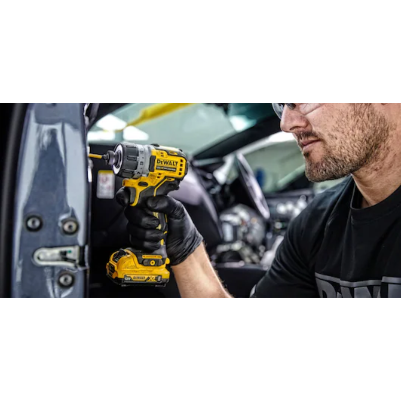 Dewalt 12V XR Brushless 1/4" Screwdriver, 8NM, 1100RPM, (2 X 2.0AH BATTERIES + 1 X CHARGER)