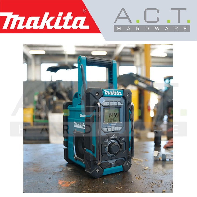 MAKITA DMR300 CORDLESS JOB SITE RADIO