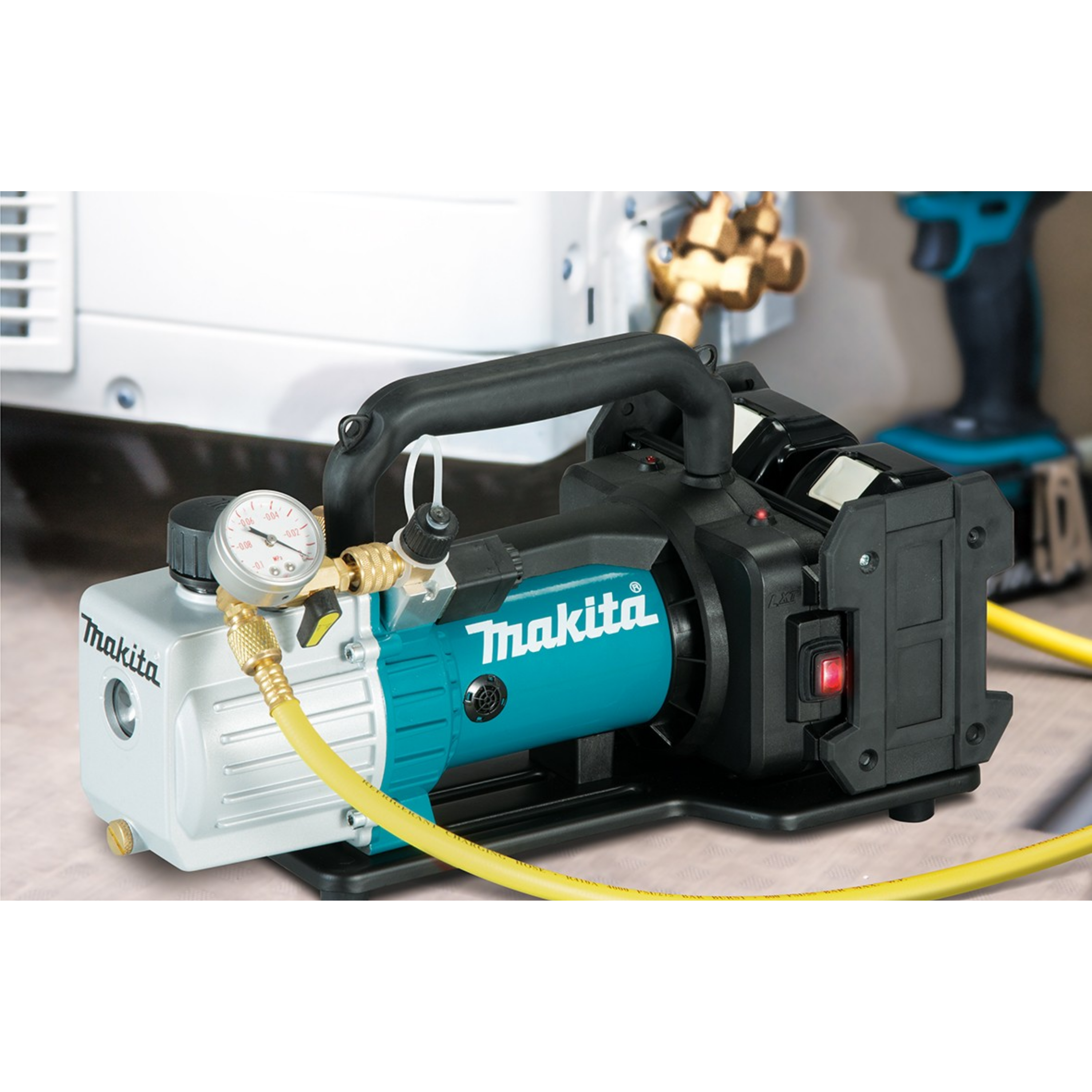 MAKITA DVP181ZK CORDLESS VACUUM PUMP