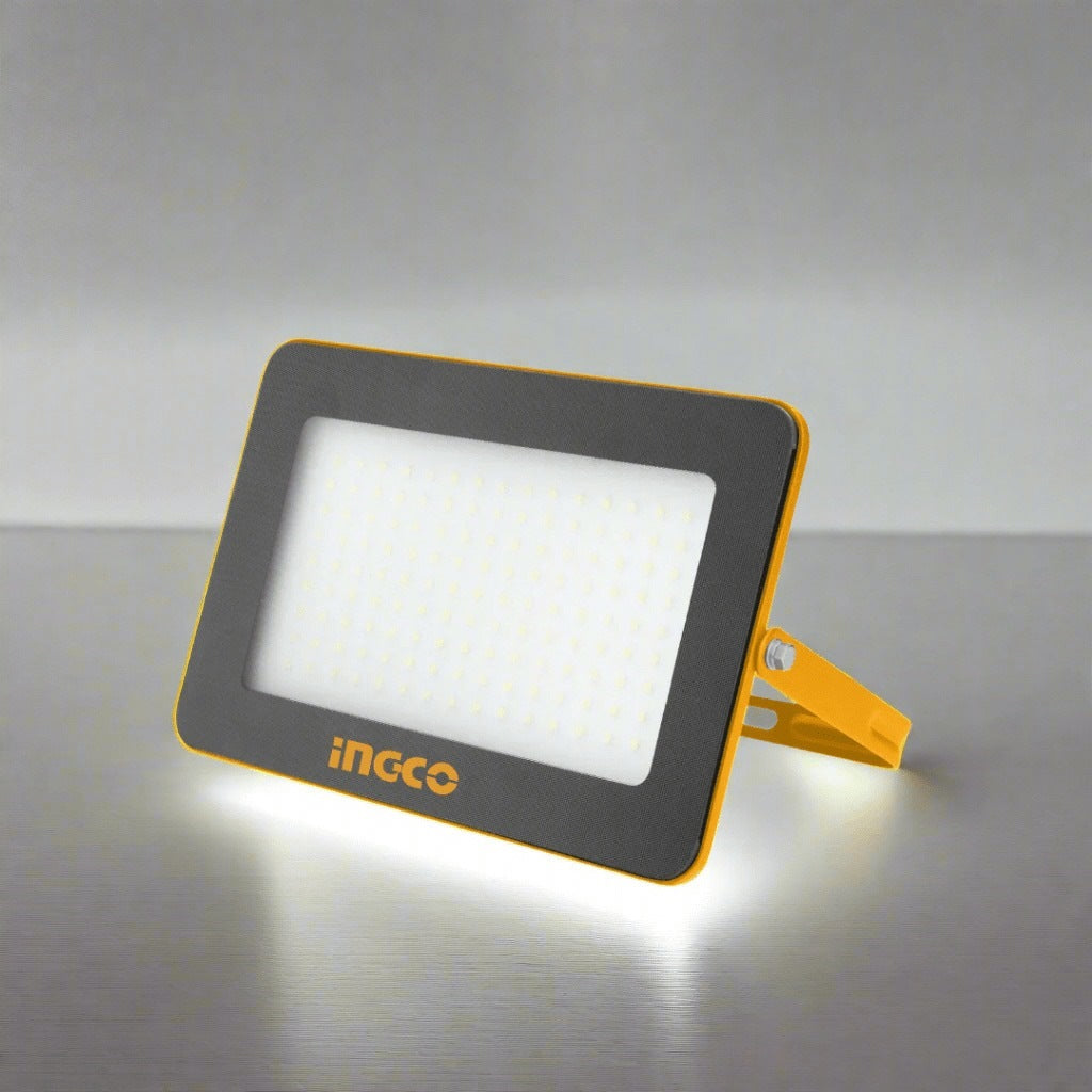 INGCO LED FLOOD LIGHT 30W 2550 LUMENS 6500K HLFL3301