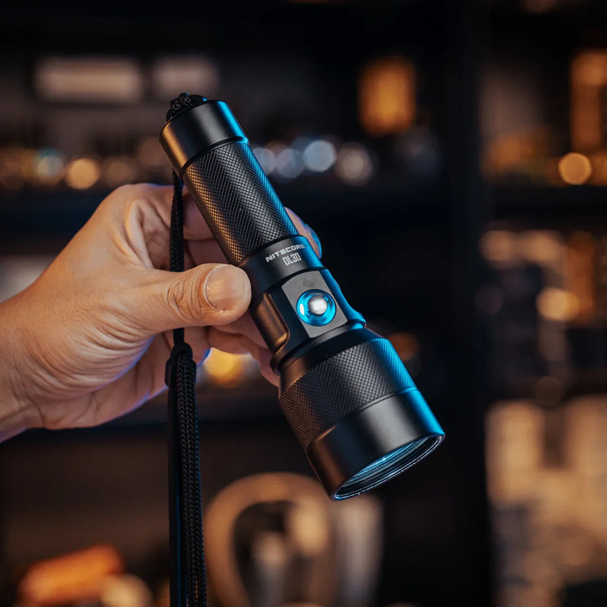NITECORE DL30 - 1100 LUMENS (100M DEPTH DIVING LIGHT)