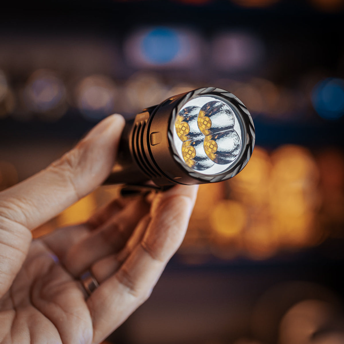 NITECORE EX7 - 6000 LUMENS
