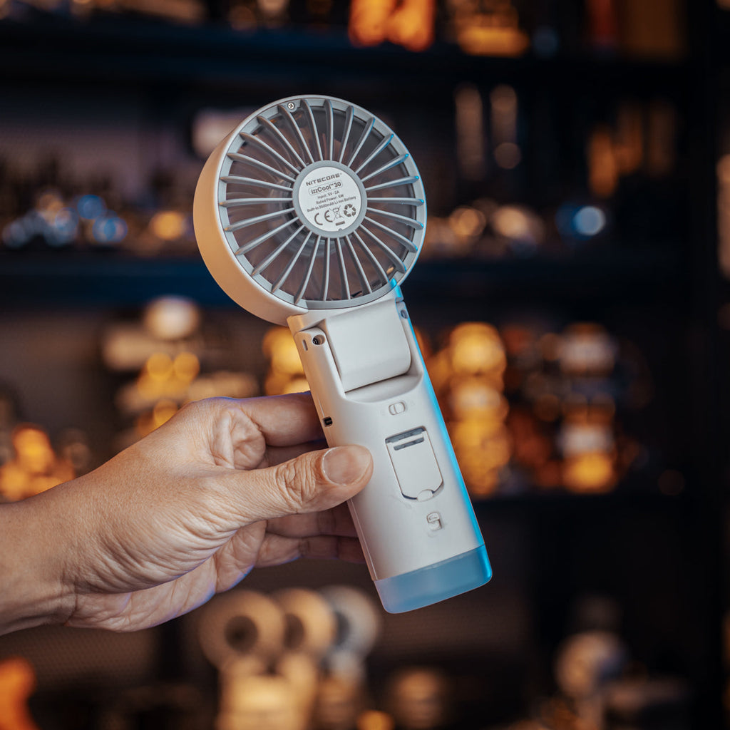 NITECORE IZZCOOL 30 (WHITE) - FOLDABLE AIR CONDITIONER FAN (3,500MAH)