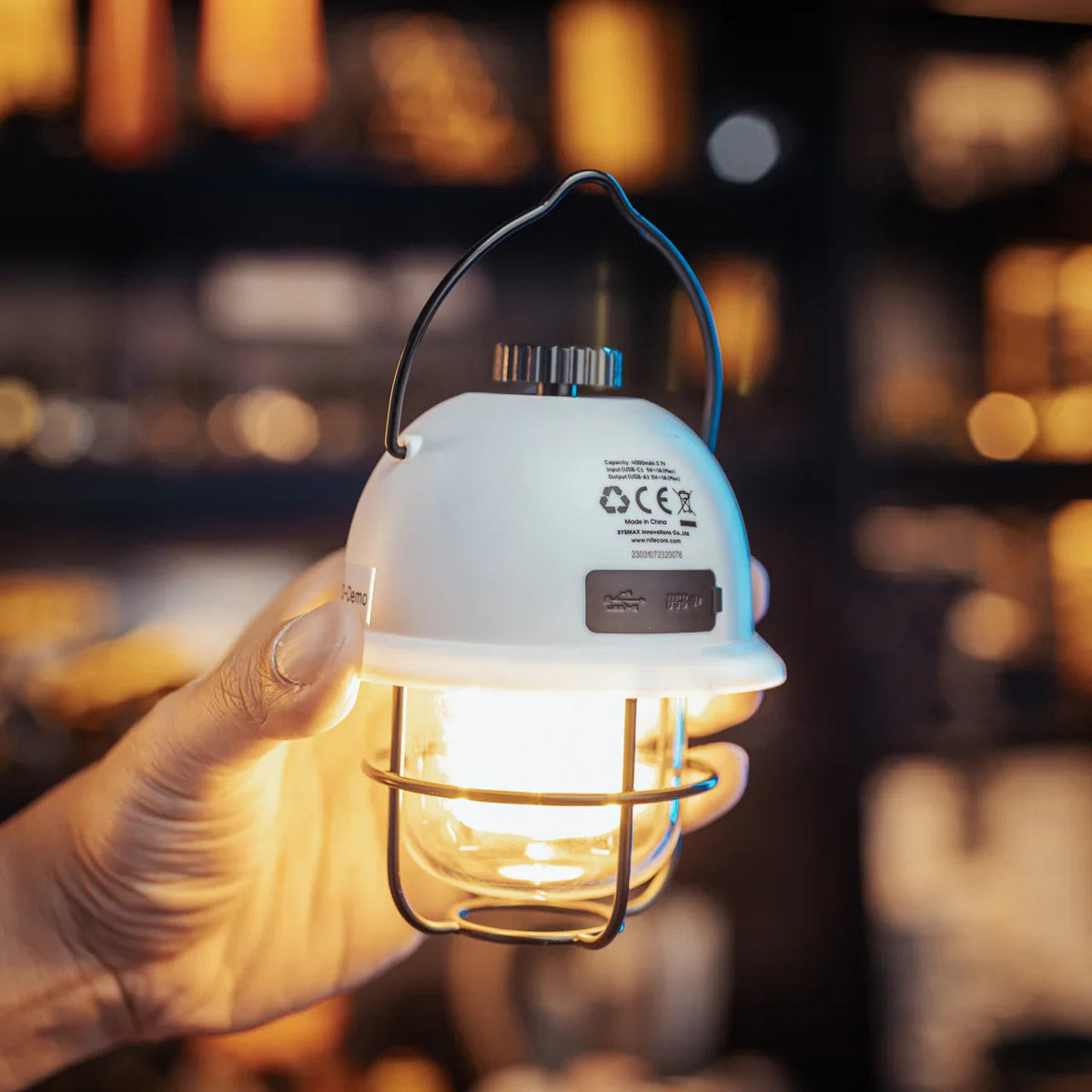 NITECORE LR40 (WHITE) - 100 LUMENS