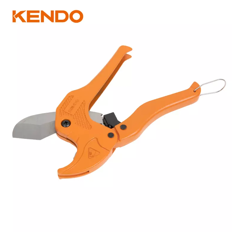 KENDO RATCHET PLASTIC PIPE CUTTER - 50312