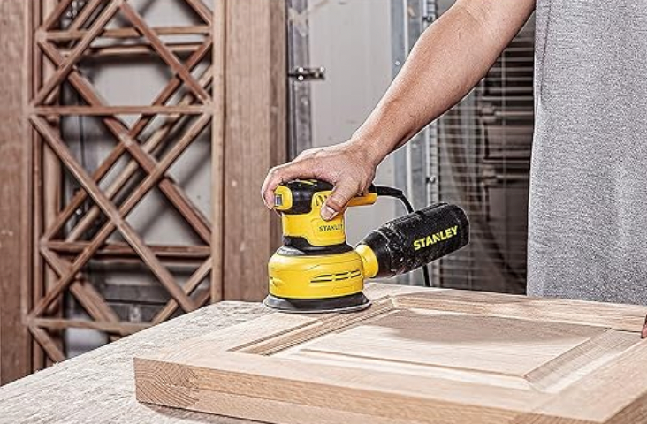 STANLEY SS30, 300W VARIABLE SPEED RANDOM ORBITAL SANDER