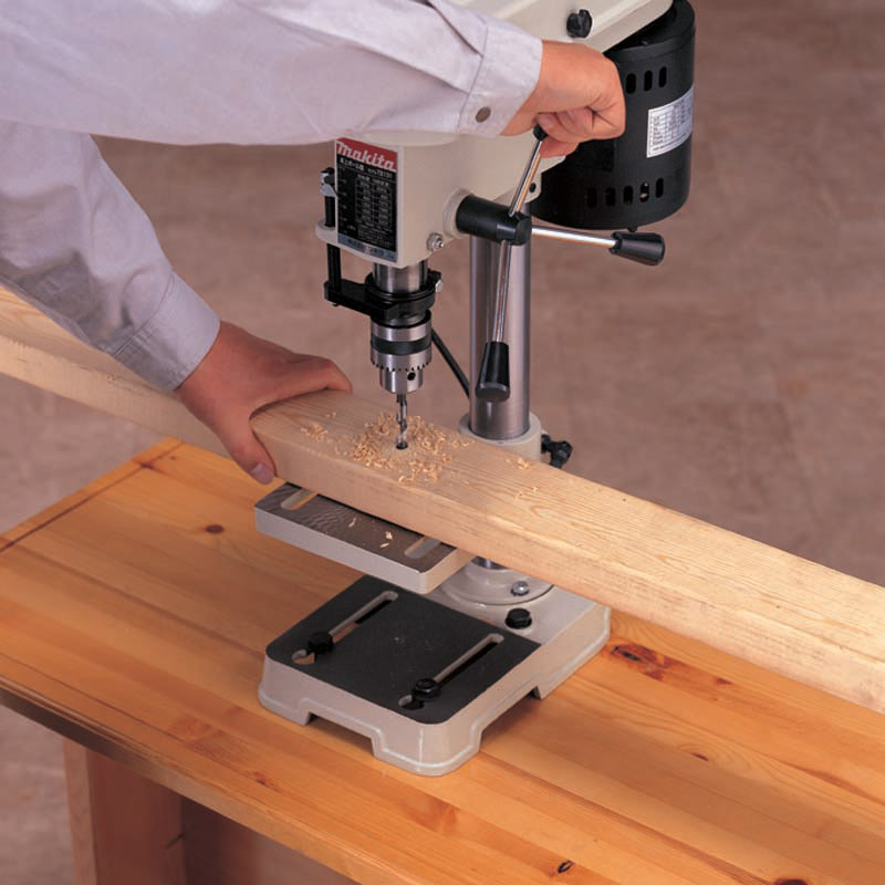 MAKITA TB131 CORDED DRILLING MACHINE Secondary image