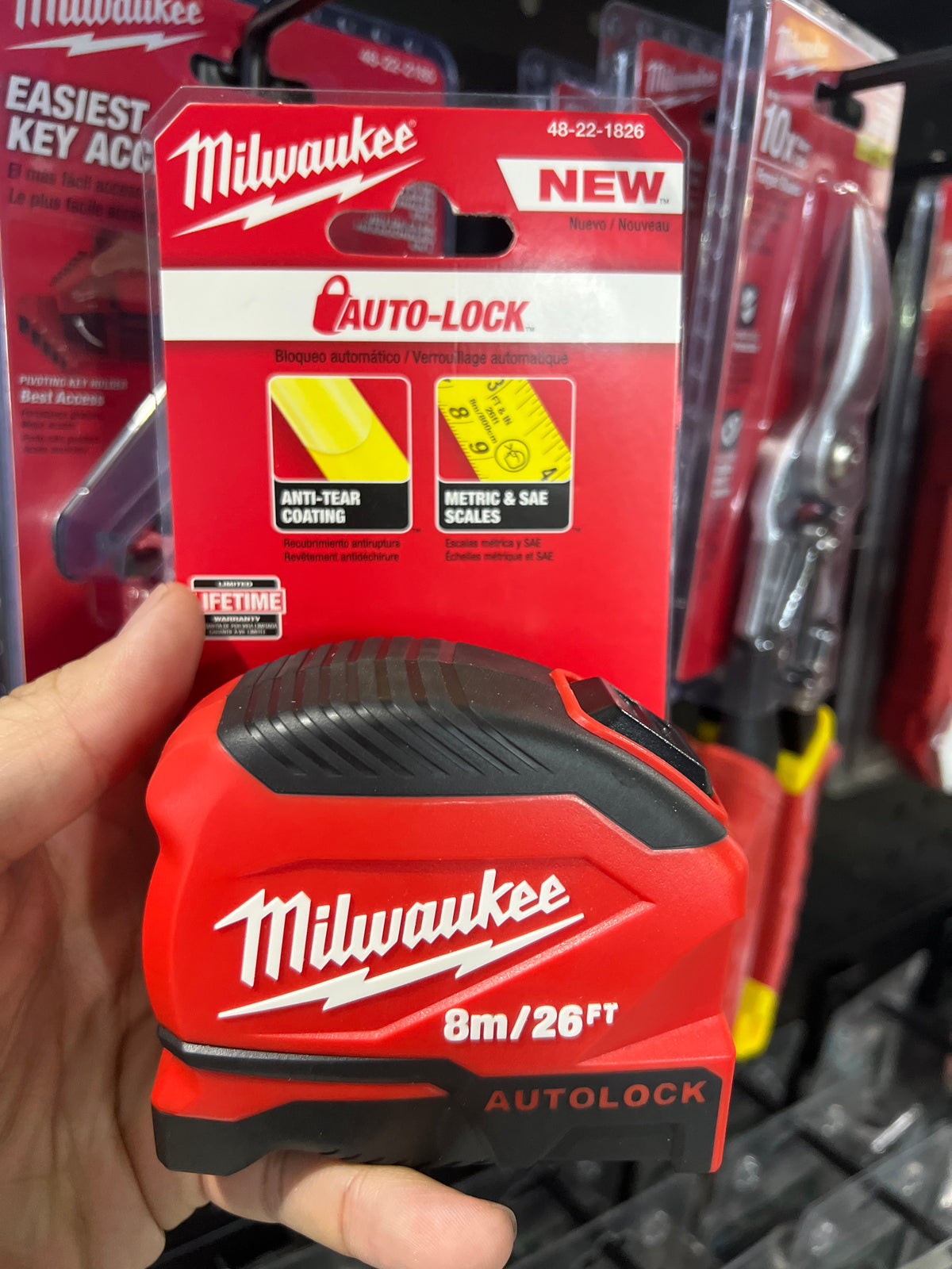 Milwaukee 48-22-1826V Auto-Lock Tape Measure 8m / 26ft