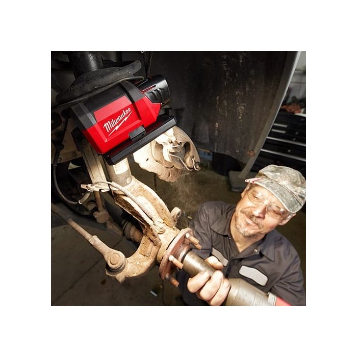 MILWAUKEE M12 PAL-0 APJ, M12™ 700 Max Lumens Pivot Area Light (BARE UNIT)