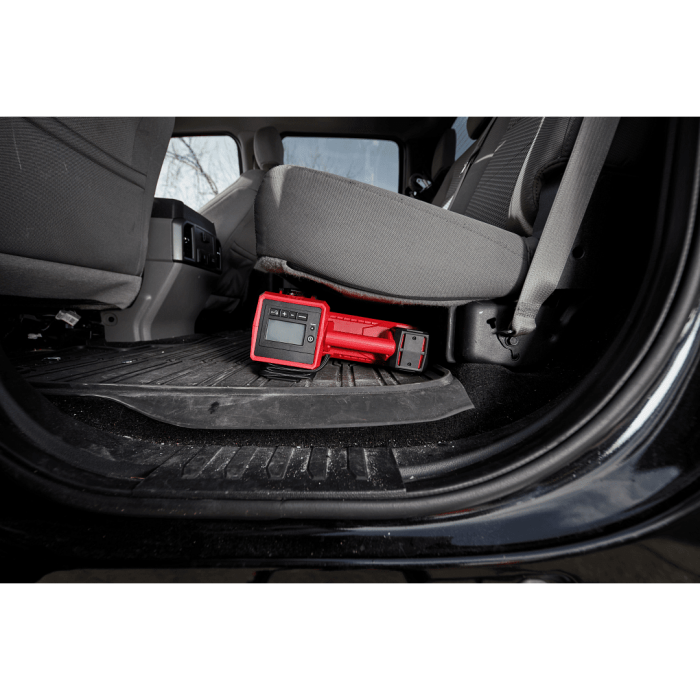 MILWAUKEE M18 BI-0 APJ M18™ 10.3 Bar / 150 PSI Inflator (BARE UNIT)