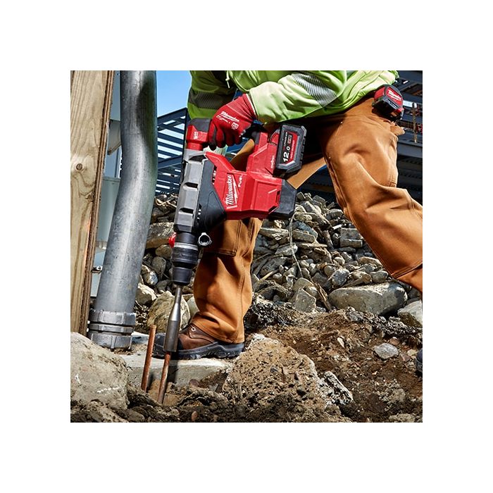 MILWAUKEE M18 FHM-0C0 ASIA M18 FUEL™ 45mm 11 Joule SDS-MAX Combination Hammer (BARE UNIT)