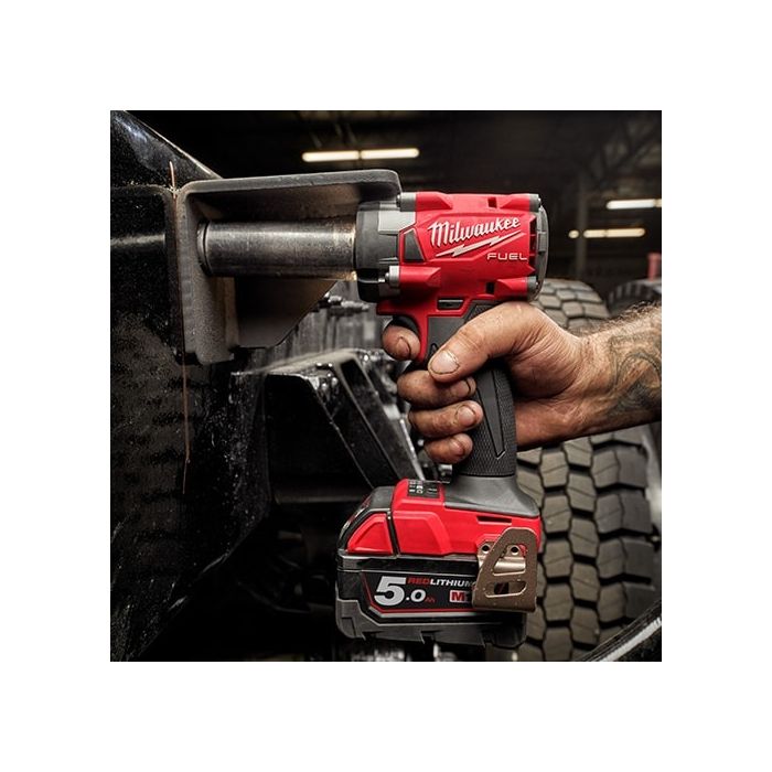 MILWAUKEE M18 FIW212-0X0 ASIA M18 FUEL™ Gen II 1/2" 339Nm Compact Impact Wrench (BARE UNIT)