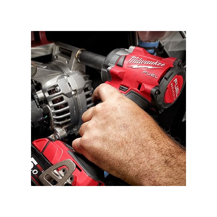 MILWAUKEE M18 FIW212-0X0 ASIA M18 FUEL™ Gen II 1/2" 339Nm Compact Impact Wrench (BARE UNIT)