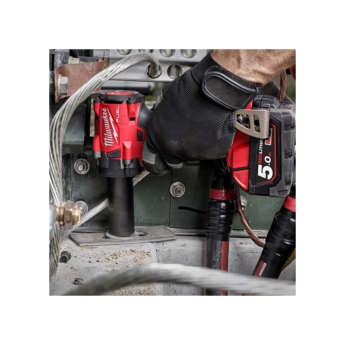 MILWAUKEE M18 FIW212-0X0 ASIA M18 FUEL™ Gen II 1/2" 339Nm Compact Impact Wrench (BARE UNIT)
