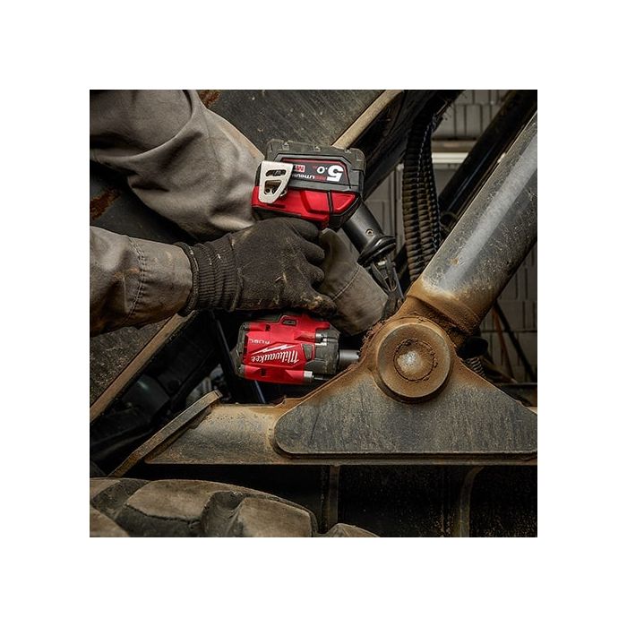 MILWAUKEE M18 FIW212-0X0 ASIA M18 FUEL™ Gen II 1/2" 339Nm Compact Impact Wrench (BARE UNIT)