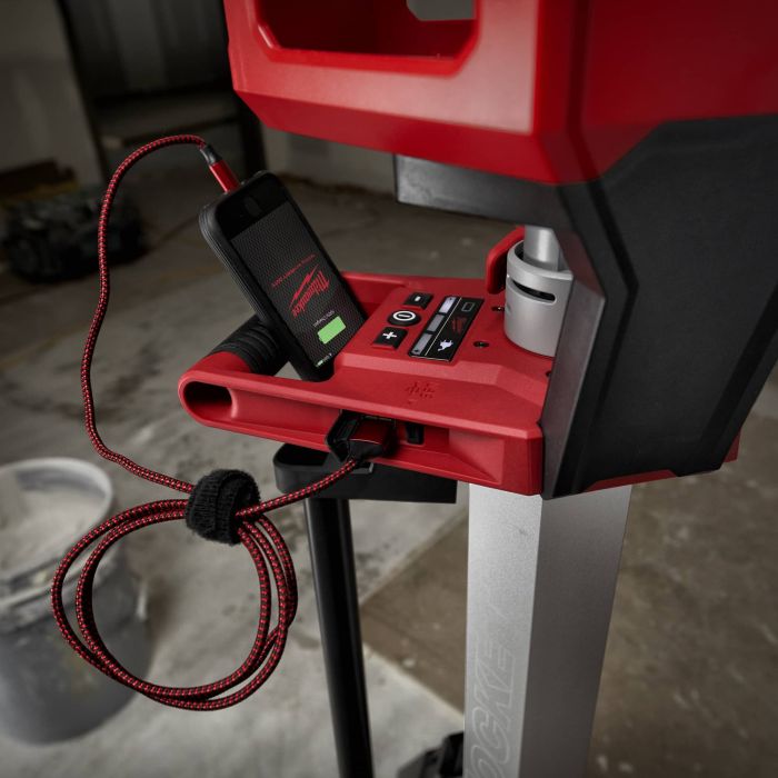 MILWAUKEE M18 HOSALC-0 ASIA M18™ 6000 Max Lumens High Output Stand Area Light / Charger (BARE UNIT)