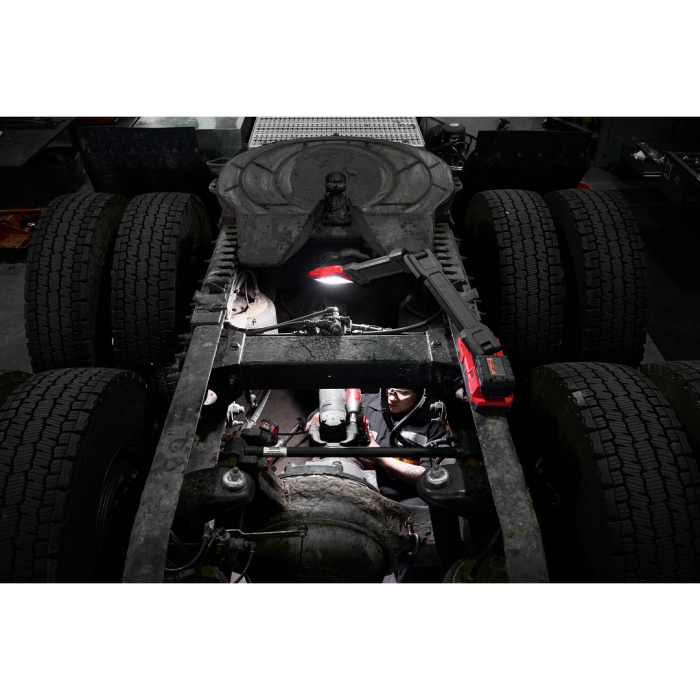 MILWAUKEE M18 ABL-0 APJ, M18™ 2500 Max Lumens Boom Light (BARE UNIT)
