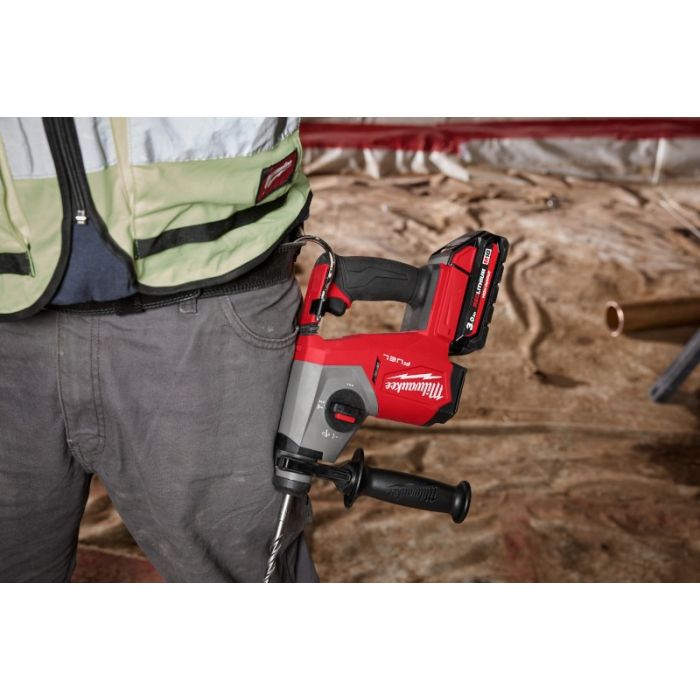 MILWAUKEE M18 FHAC16-0X0 ASIA M18 FUEL 16MM COMPACT SDS+ ROTARY HAMMER (BARE UNIT)